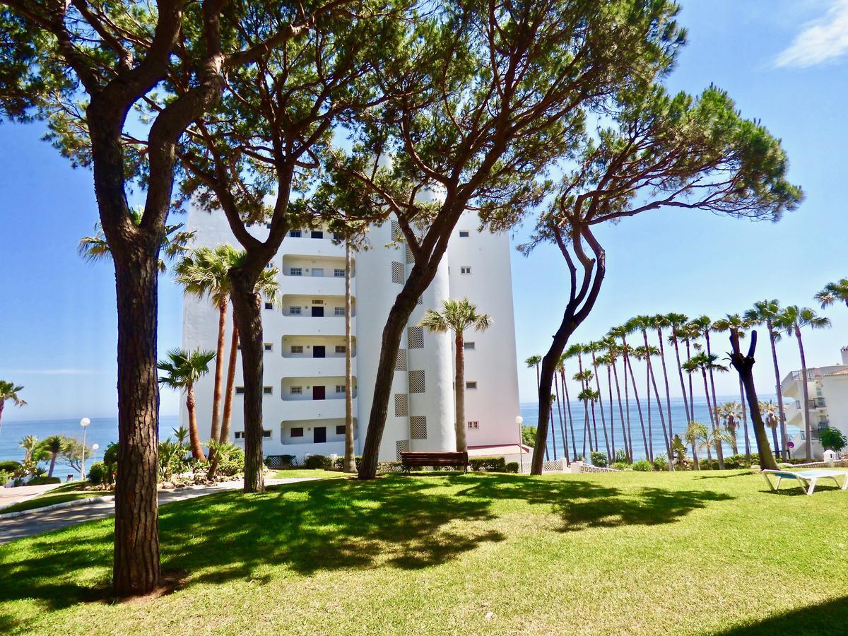 Apartamento Club Algaida Beach Appartement Sitio de Calahonda Buitenkant foto