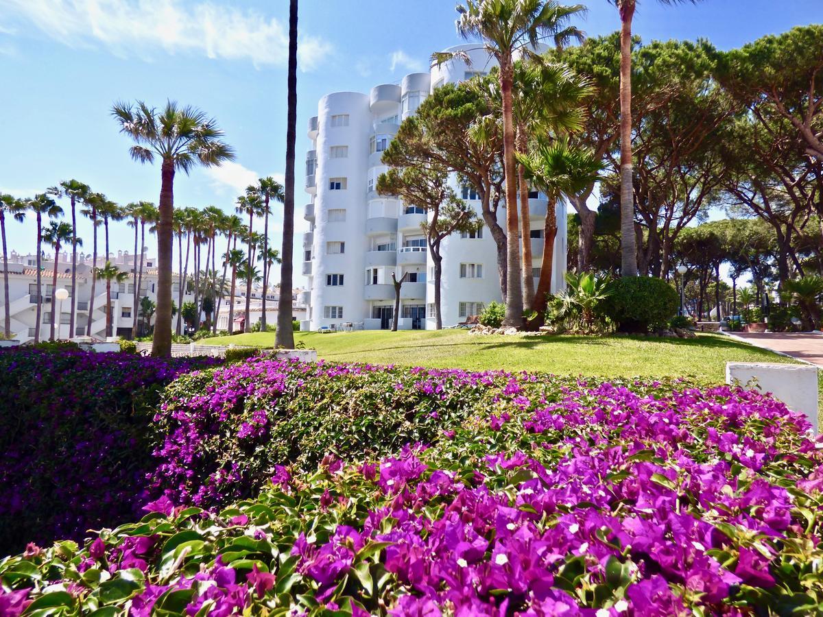 Apartamento Club Algaida Beach Appartement Sitio de Calahonda Buitenkant foto