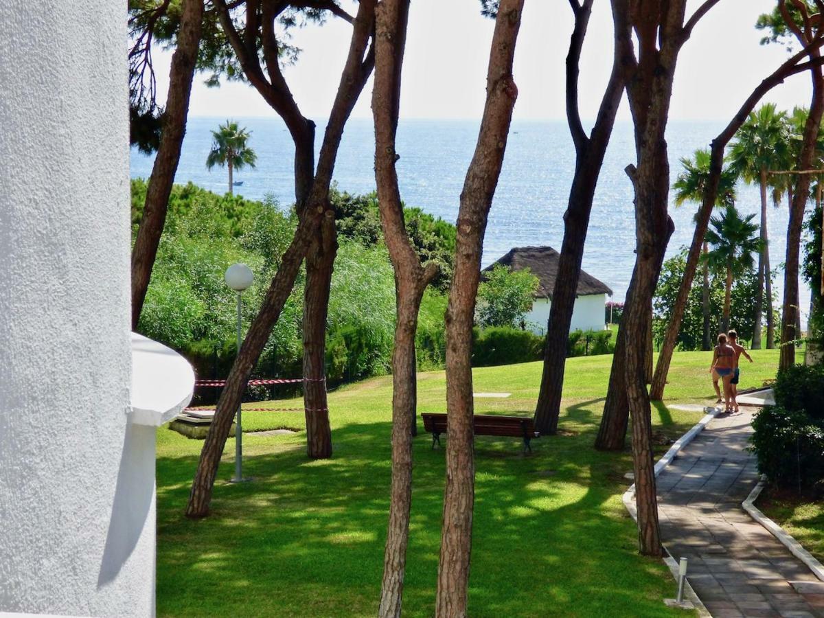 Apartamento Club Algaida Beach Appartement Sitio de Calahonda Buitenkant foto